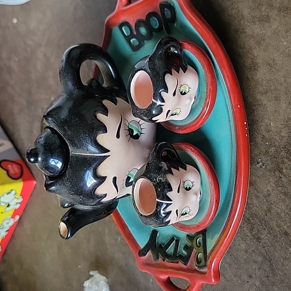 Betty boop childs tea set complete